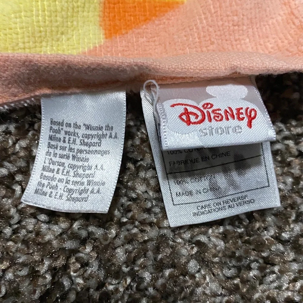 Vintage Disney Winnie the Pooh Beach Towel Sun Graphic Kids‎ Poolside Fun